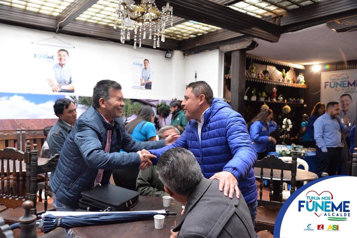 FunemeAlejandro's tweet photo. Nuestros días están llenos de buena energía y trabajo al 100%, en nuestra sede tenemos las puertas abiertas para todos, donde construimos un sueño de ciudad.
#TunjaNosUne
#FunemeAlcalde https://t.co/siVGrPMyrM