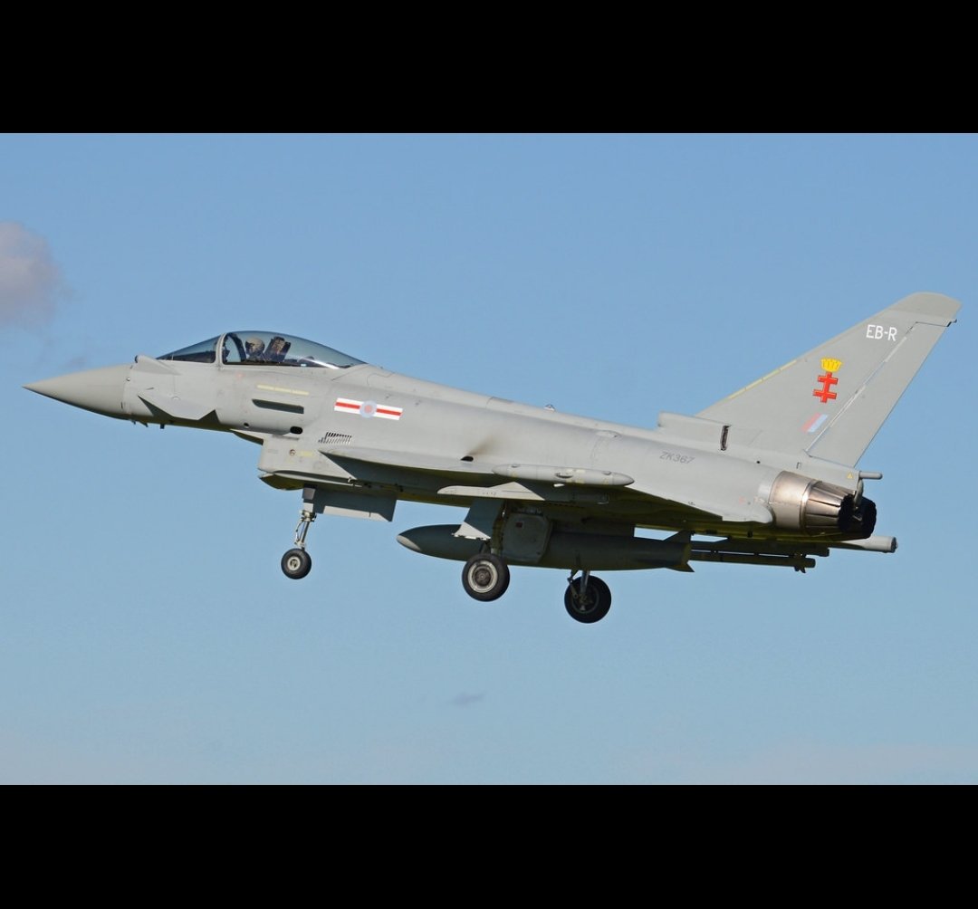 is_keelu's tweet photo. Royal Air Force 
Eurofighter Typhoon Fgr4 
Spotted over the North sea off the coast of #England 

#COBRA022 #43C795 #ZK367 #FighterJets #JetFighters #Jets #Warplanes #Planespotting #Planespotter #aviation #militaryaviation #Planespotters https://t.co/ZyYwAhOZUi
