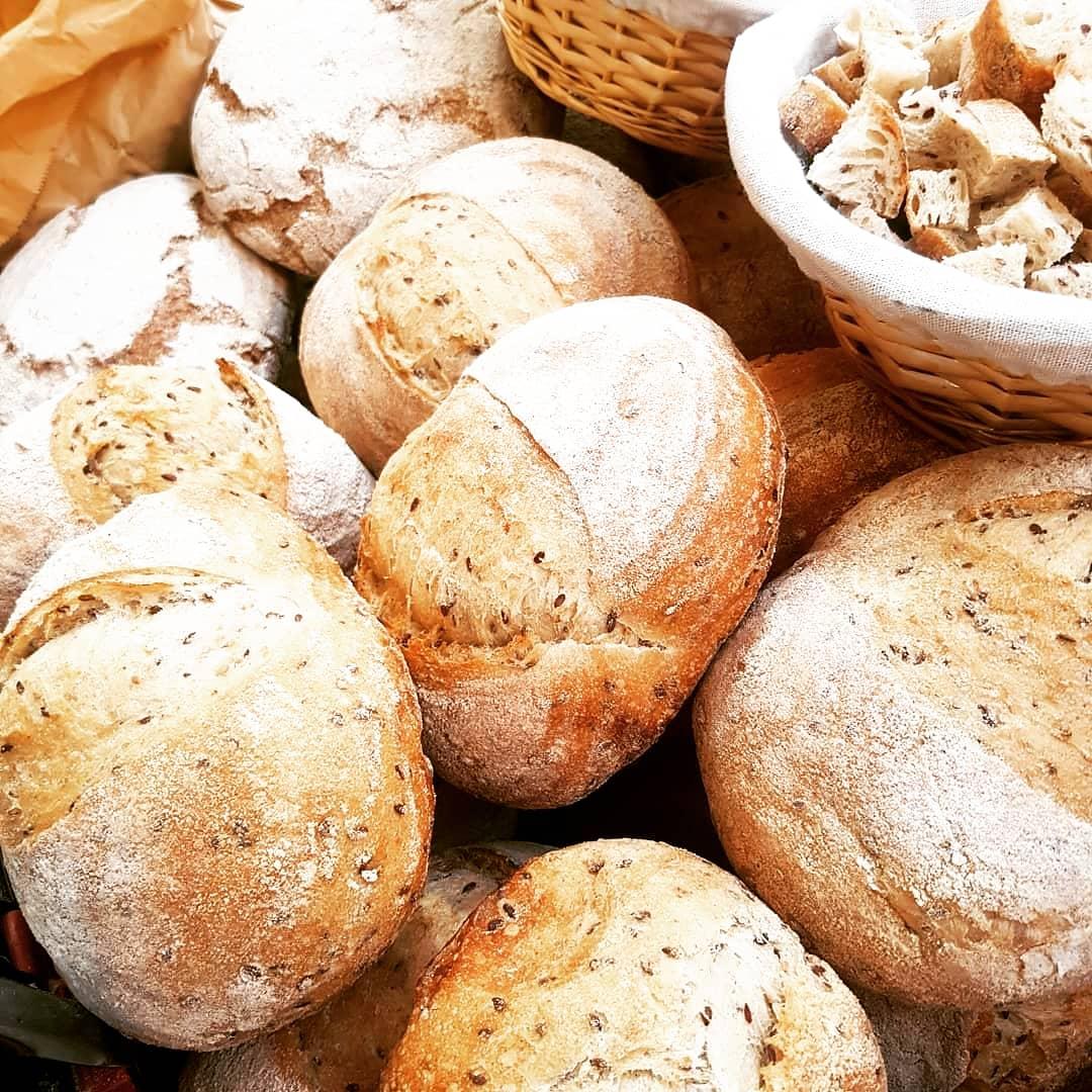 leedavey07's tweet photo. Love #sourdough? We are taking part @NourishFestival @boveytracey on Saturday 31st August. See you there!! 😊 https://t.co/VxgtNva5sn