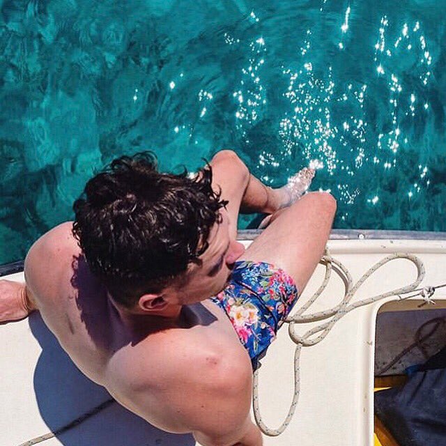 nalexanderswim's tweet photo. When all else fails, take a vacation...
#nicolasalexanderswimwear #tailoredforthesun https://t.co/nYMwkHMLKu