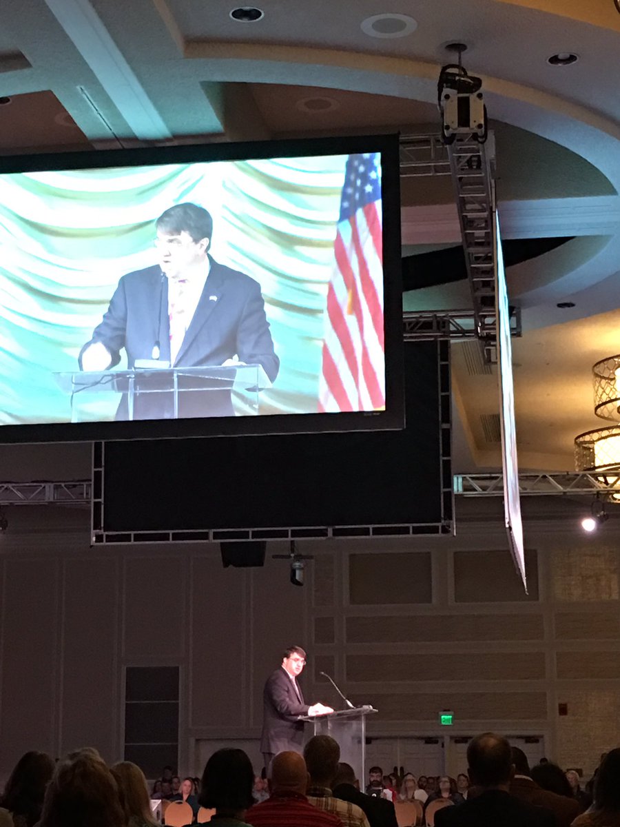 rdreifs's tweet photo. @SecWilkie taking time to gather with us at the #VADoD2019 Suicide Prevention conference highlights how all of us, no matter our position or status, are called to #BeThere for our Veterans and service members. https://t.co/wRRo07umEC