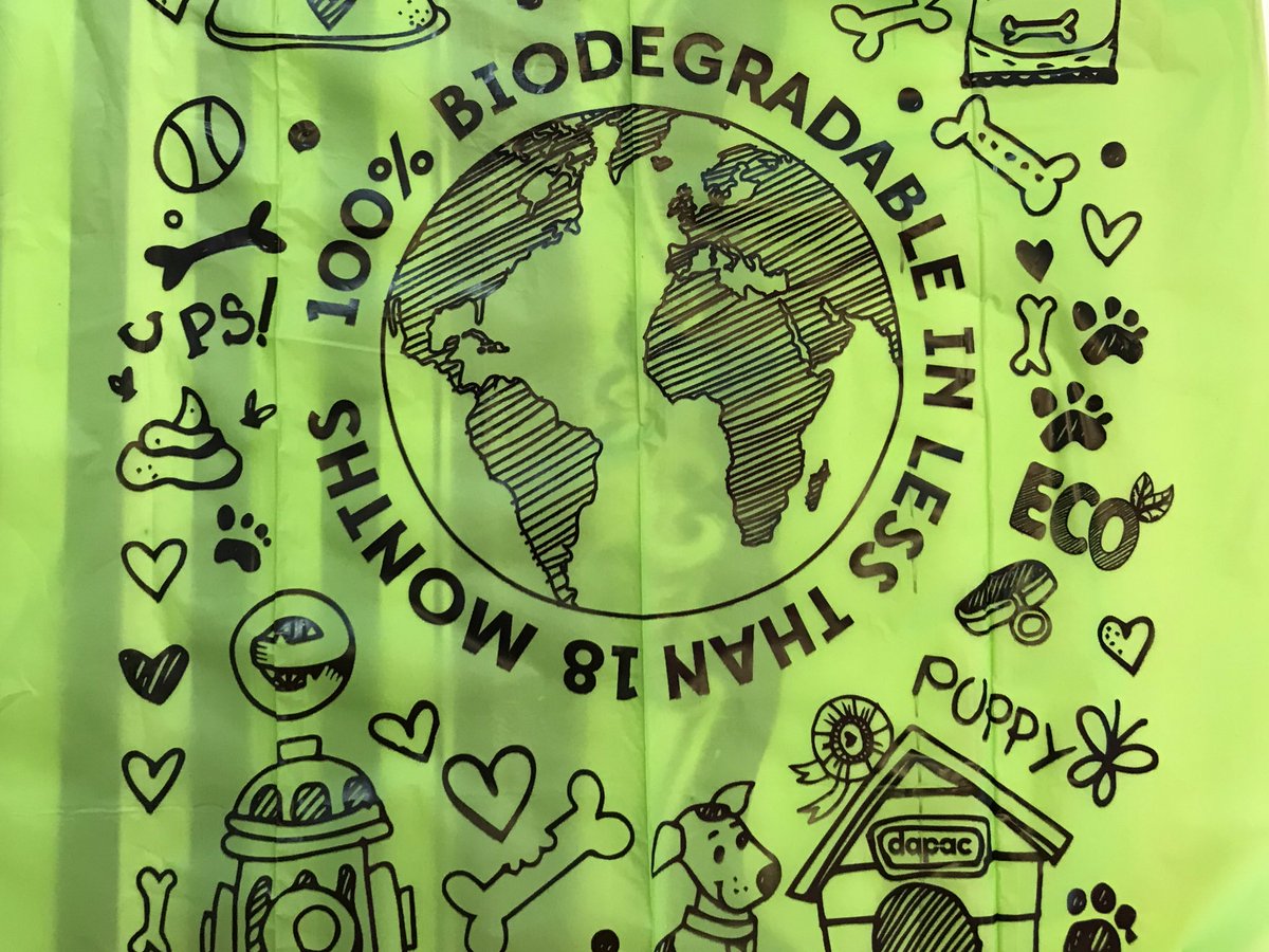 Lleonera's tweet photo. @elsalodenmilu tรฉ bosses biodegradables per les ๐ฉ de ๐ถ Feu-nos una visita al @BarridelPort i feu parada per comprar bosses eco i deixar de consumir plร stics! #MuerteAlPackaging #EcoDogs https://t.co/scYp6d9H3F