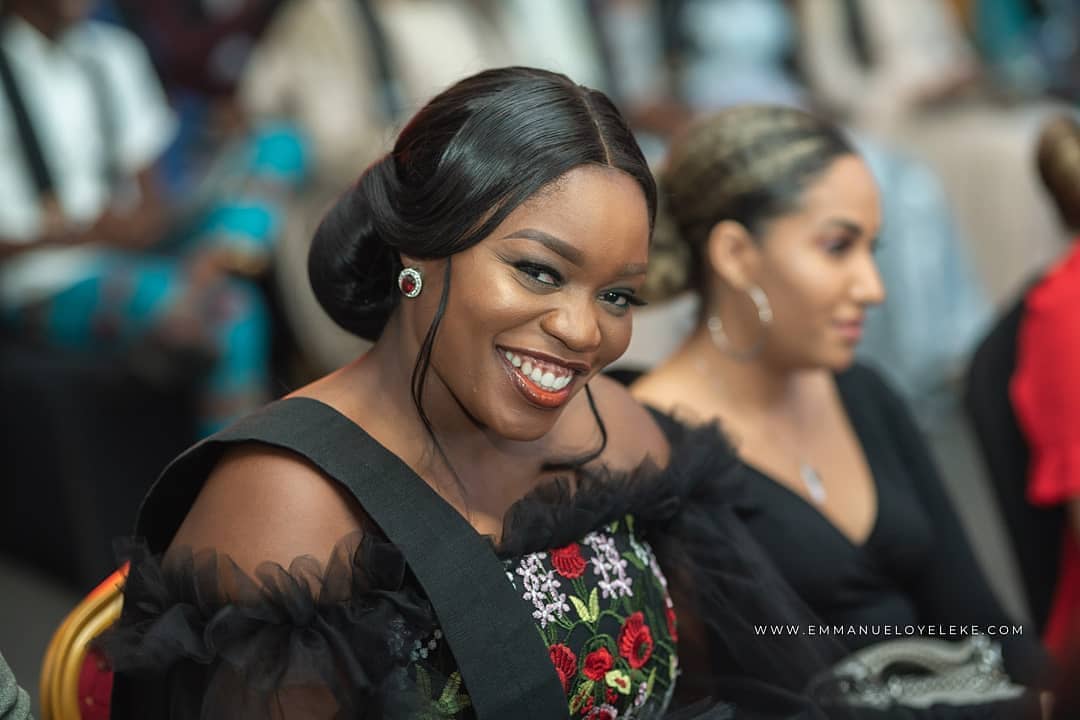 TFAAfrica's tweet photo. Exciting moments at #TFAA2018.
Our hosts @bolanle and @tobibakre were super amazing!! As we count down to #TFAA2019 have you nominated young people doing breaking boundaries? Click on the link on our bio to nominate.
#TFAA2019
#TheFutureProject
#Awards
#TheFutureAfricaAwards https://t.co/1RrZSfDRo2