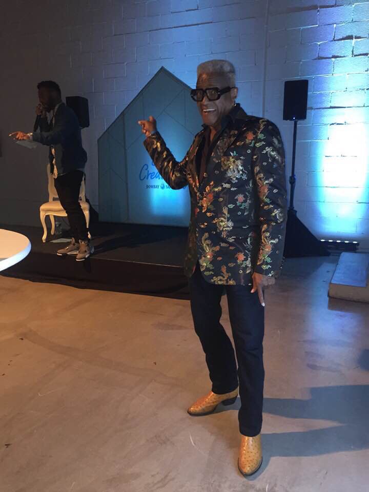 Hey My Twitter Family