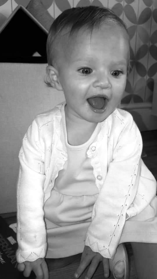 CarlsLoc10's tweet photo. You Are Just Perfect Layla Louise ❤ https://t.co/XzPsewzGnF