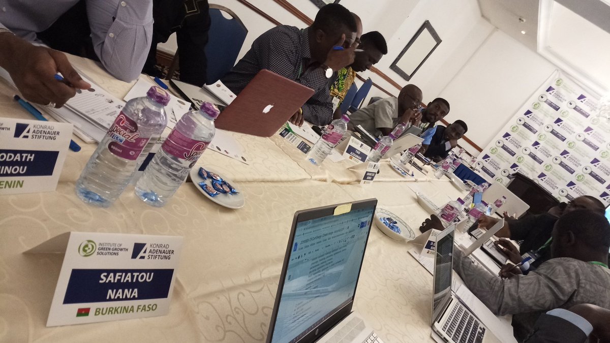 SolarKoodo's tweet photo. Roundtable 2: "The #role of the #PrivateSector for the achievement of #energy related #NDCs by 2030".

@KASonline @SolarKoodo @ECREEE_ECOWAS @AfDB_Group @wascalclimate
#PPPs #policies #projects #implementation #ClimateChange #SDGs #SDG7 #SDG13 #Solarkoodo #energybusiness https://t.co/qV12EMxjib