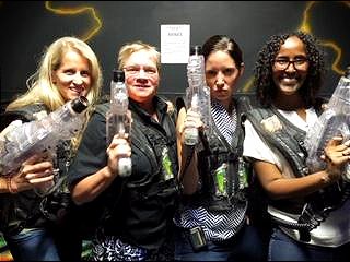 MayoMN_IMRES's tweet photo. #tbt to Intern Orientation Retreat where our new PGY-1's bonded at Bowlocity with laser tag, bowling, and arcade games with staff! #MayoIMResidency #InternBonding @AmyOxentenkoMD https://t.co/rCeq5svl0e