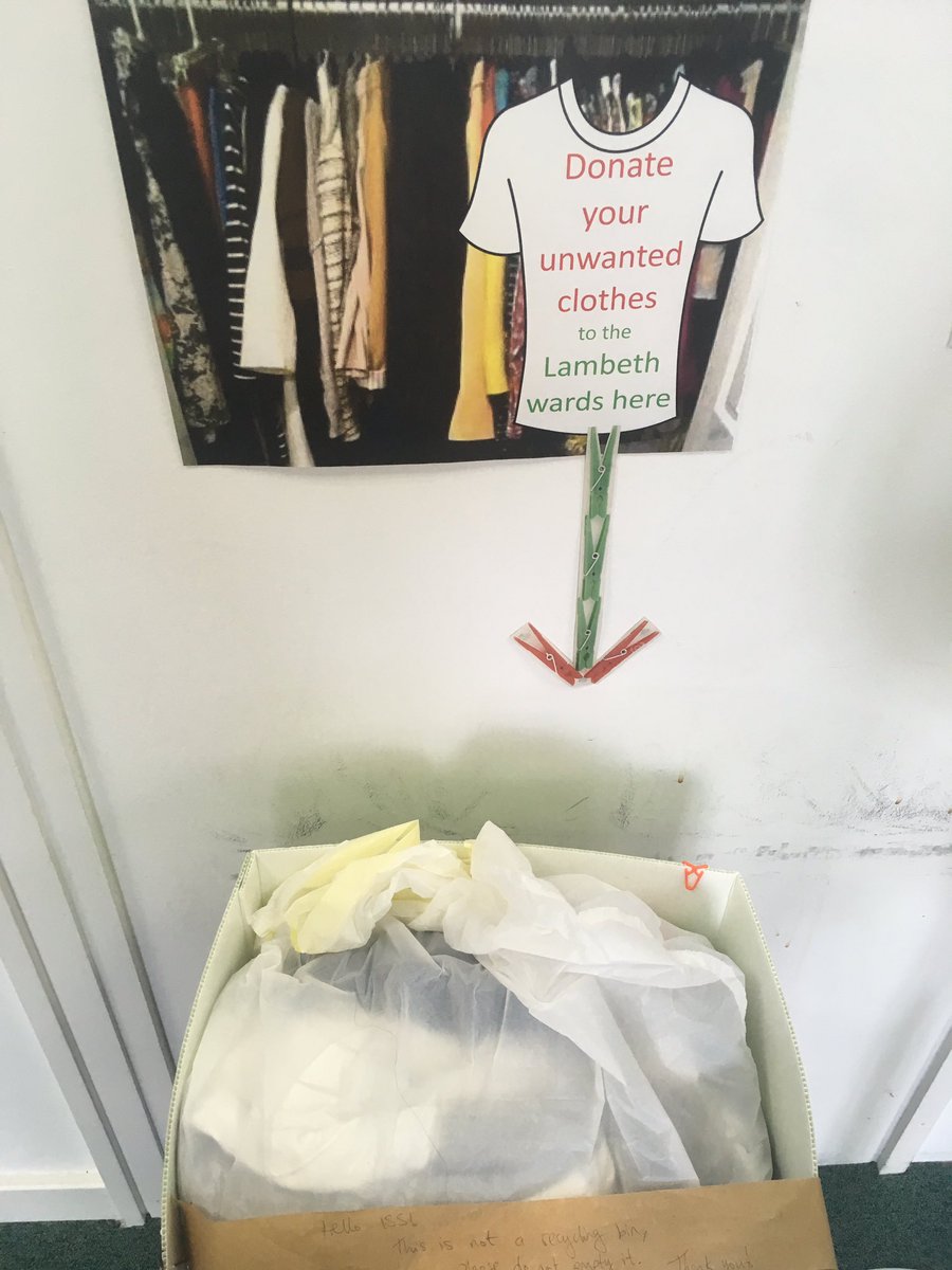 MaresBear7's tweet photo. Just seen this @ReayHouseLib 
What a good idea! 
@SLPMentalHealth @MaudsleyNHS #nhs #slam #donate #fashion #health #wellbeing https://t.co/EwuCG111yO