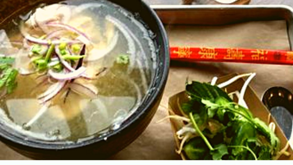 BlockPho's tweet image. Enoki Mushrooms pho

#POTB #EnokiMushroom #Pho #Food #FoodLove #FoodPics #TrendingNow