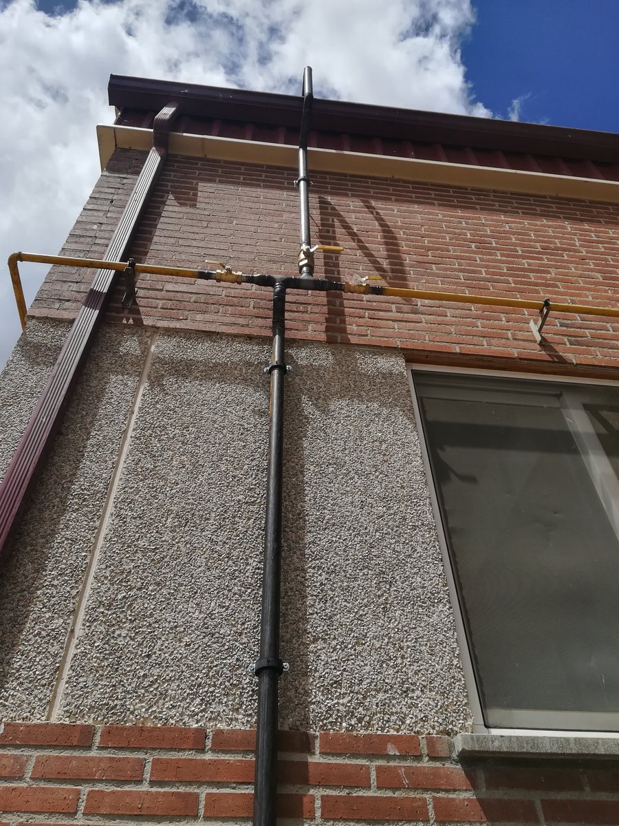 GasSalamanca's tweet photo. @GasSalamancanca, proveedor de servicios @Repsol Gas, finaliza con éxito la ejecución de un nuevo Centro de #Almacenamiento de #Gas #Propano para un #matadero #porcino, en la provincia de #Salamanca. #instalaciones #gassalamanca #eficiencia #propano #repsolgas @feriasalamaq https://t.co/FQKH4uUUqf