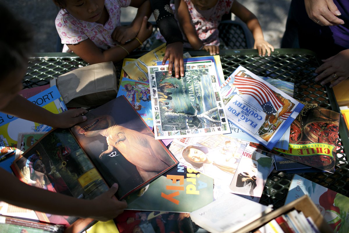 Did you know that your local library might be helping kids that are struggling with hunger? Learn more about the role libraries play in feeding kids: bit.ly/312aofm