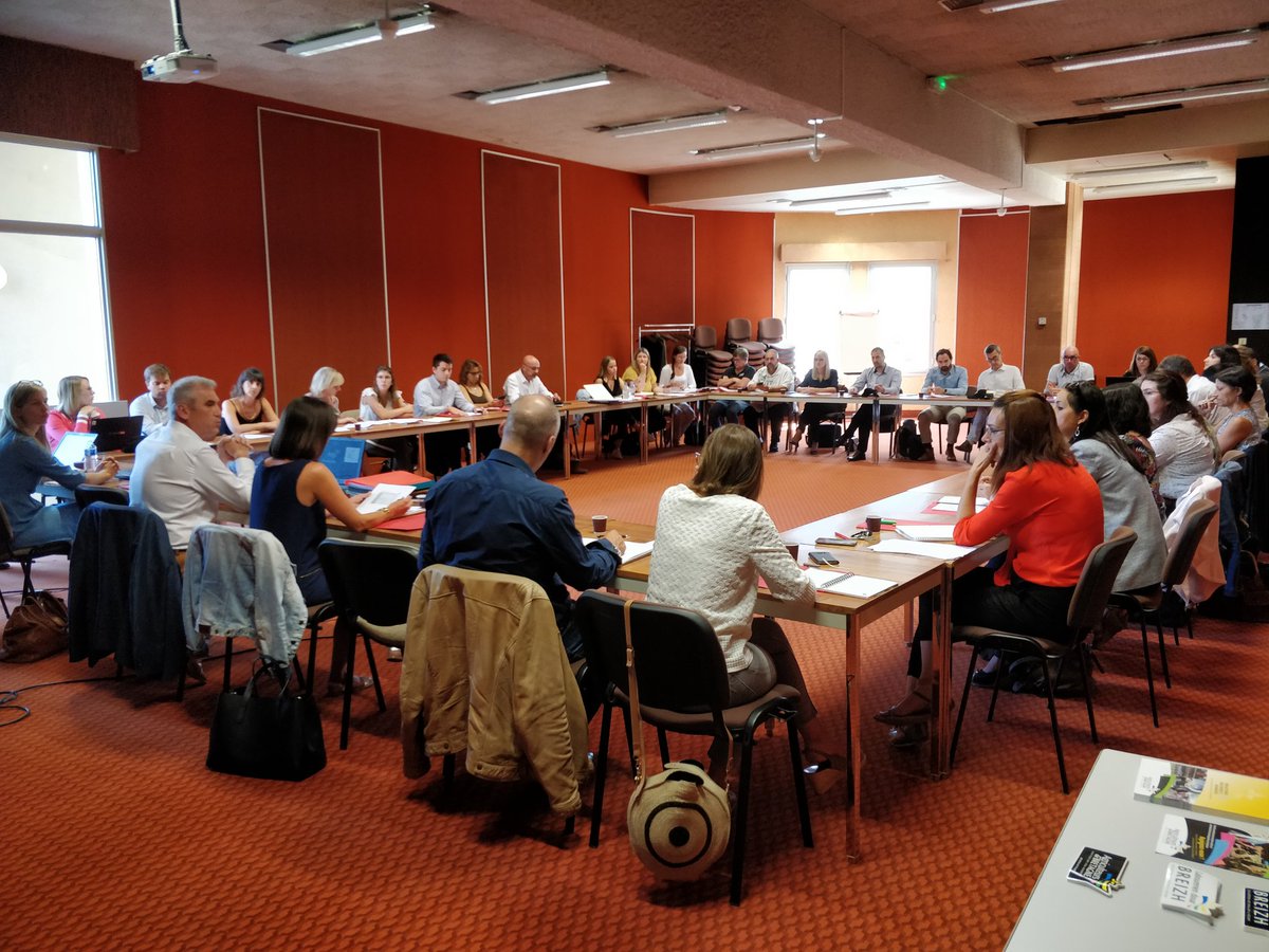 Cet après-midi, les responsables de communication de nos partenaires se sont retrouvés pour échanger sur les actions de l'association. Le groupe s'étoffe de réunion en réunion ! #agribretagne