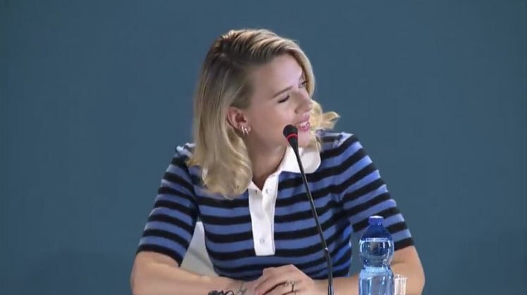 👸 at the Press conference for #MarriageStory #ScarlettJohansson #venice2019