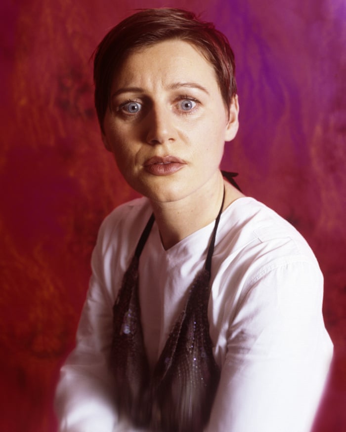 PostPunkzine: Happy Birthday to Cocteau Twins Elizabeth Fraser!



 