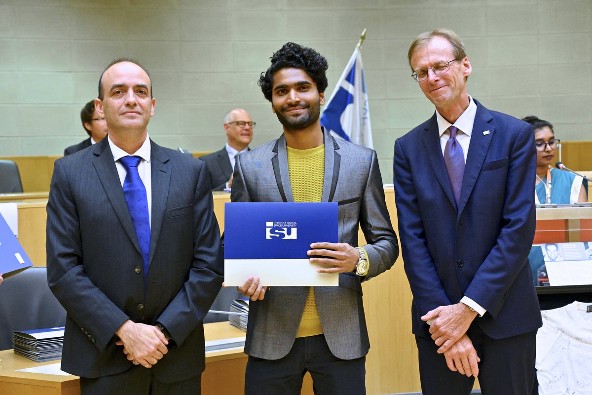 Miracle Israel Nazarious (@izraellite) on Twitter photo <a href="/ISU_SSP/">ISU Space Studies Program</a> #SSP19 alumni from <a href="/ISUnet/">Space University</a>. If you are a space enthusiast looking to broaden your perspective, I highly recommend this program. <a href="/ISU_SSP/">ISU Space Studies Program</a> #SSP19 alumni from <a href="/ISUnet/">Space University</a>. If you are a space enthusiast looking to broaden your perspective, I highly recommend this program.
