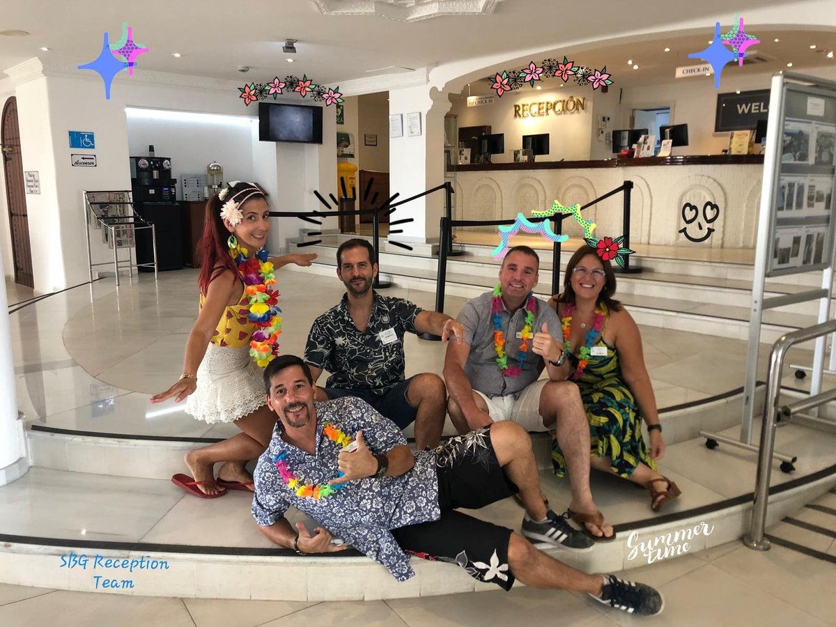 Celebrating our End of Summer Tropical Party at #SantaBarbara #LifeAtDiamond #diamondresorts #DiamondCareers <a href="/VictorGilRM/">Víctor Gil</a> @ElenaDortaSBGOC <a href="/egarmch/">Ernesto García</a> <a href="/Mendoza13Lucia/">Lucía Mendoza</a>