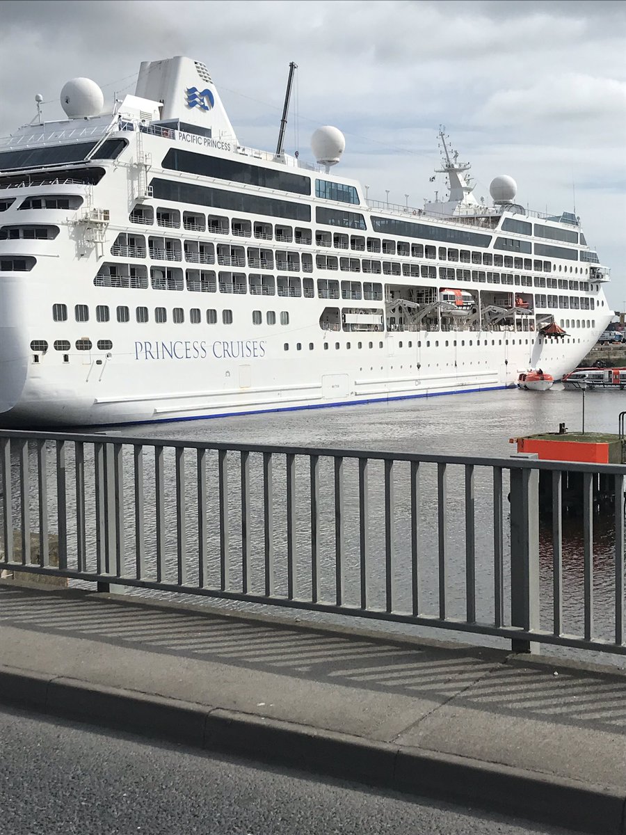 Niall it would be great if we meet you to talk about the impact of cruise ship tourism and then Dublin chamber aspects in the context of the impact it will have on the island of Ireland. @DUPleader @SaveIrishCruise @lorcanoc @LordMayorDublin @rtenews