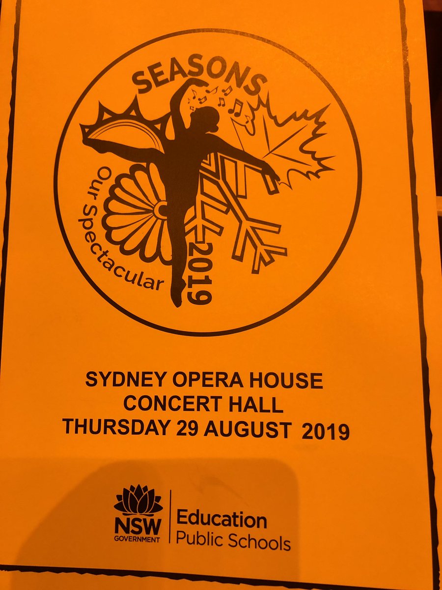 Iconic venue - spectacular student performances - proud school community. What a wonderful event! @timbsie <a href="/MissRisto/">Melissa Ristivojevic</a> #MerrylandsPS