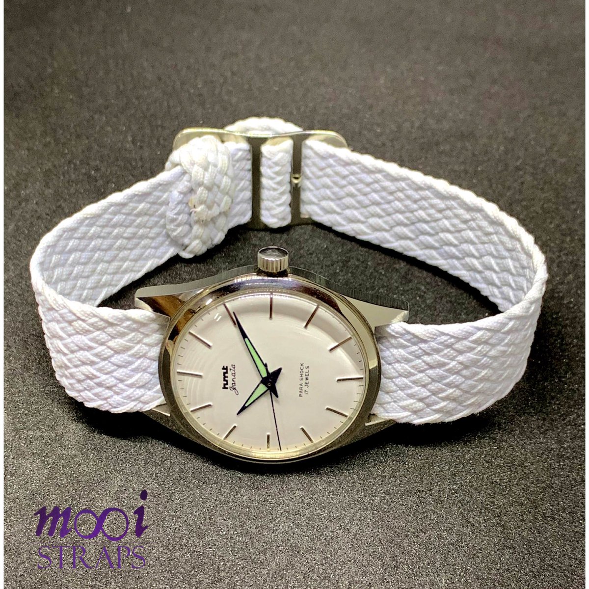 MooiStraps tweet picture
