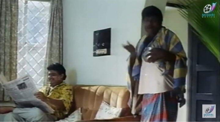 RaviCha18's tweet photo. நம்மிடம் பிச்சையெடுப்பவர்களிடம், நானும் உன் நிலைமையில் தான் இருக்கிறேன் என்று சொல்லிவிடுகிறார்கள், வருங்கால பிச்சைகாரர்கள்!!!... https://t.co/kPDH1y4Lab