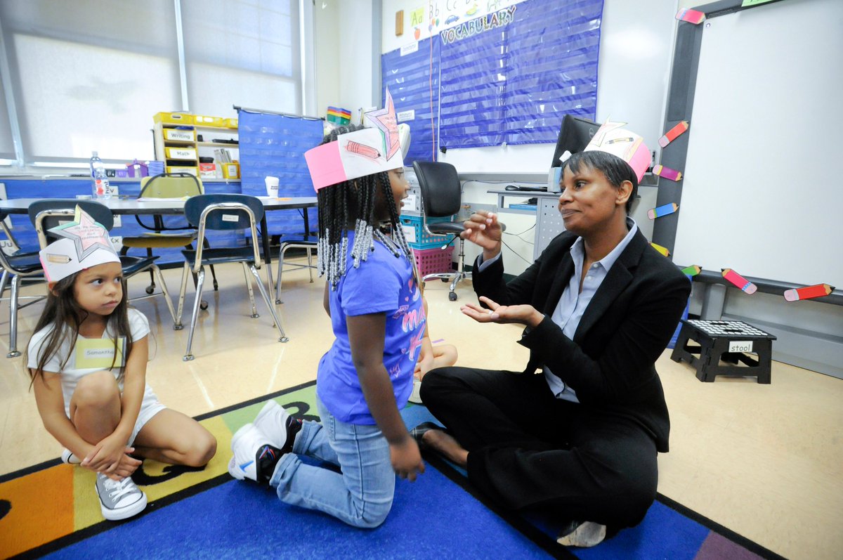 mattbpix's tweet photo. Superintendent Tamu Lucero sits with students and has a pretend cup of tea with Brielle, a #kindergartener in Miss Melissa Sempey's class at KT Murphy School, while visiting classes on the #FirstDayOfSchool on August 29, 2019 in #StamfordCT @StamAdvocate @SPSSuper https://t.co/Xz31nyDBWw