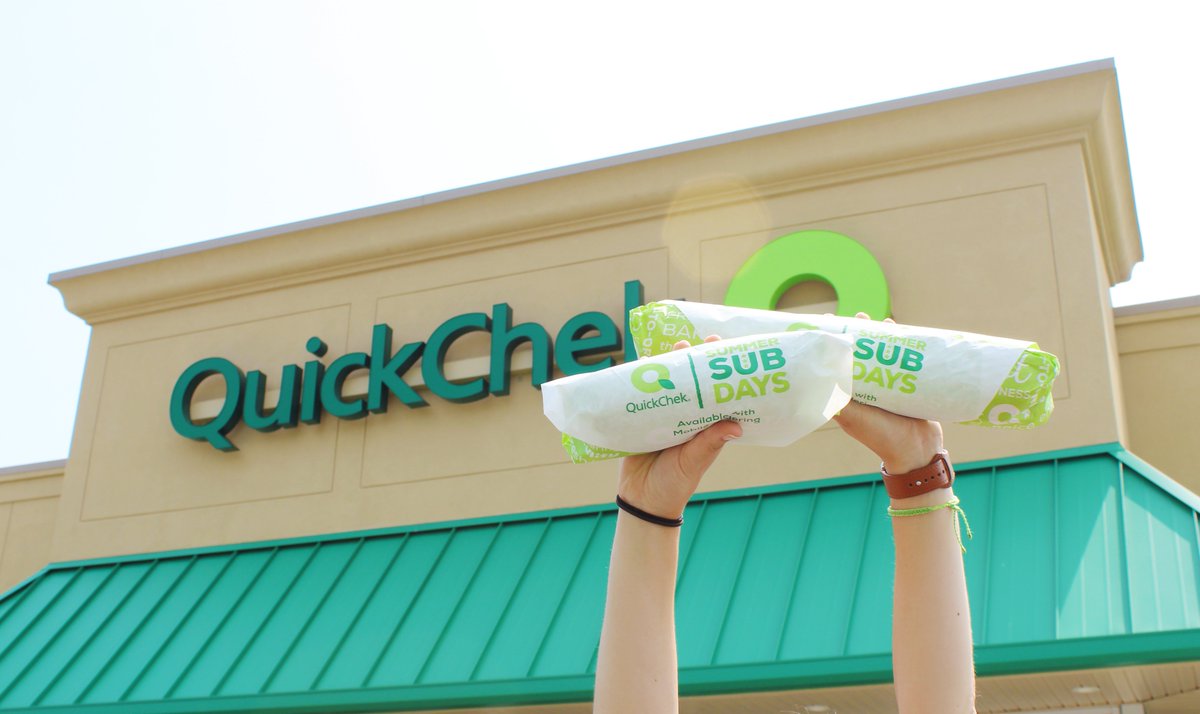 QuickChek's tweet photo. If you follow your heart, you’ll end up at #QuickChek. Just sayin’. 💚 #SummerSubDays https://t.co/J0Vvmjwvom
