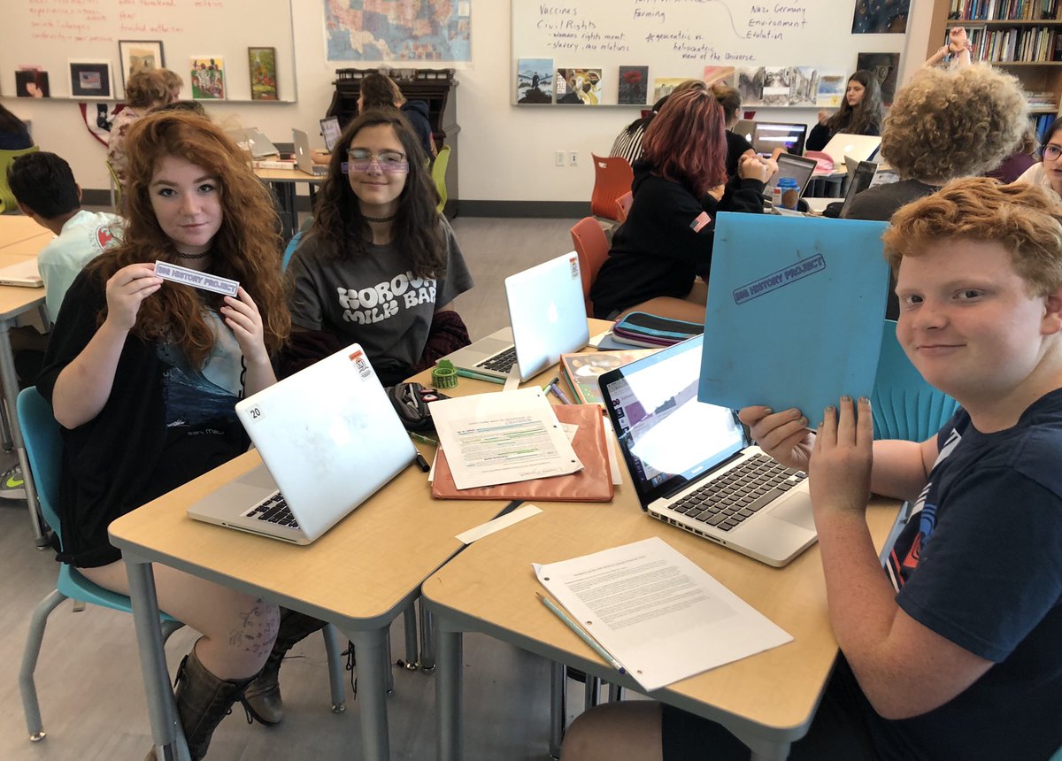 mrdpawlowski's tweet photo. these awesome @LEADLG1 students demonstrated knowledge of the @BigHistoryPro thresholds &amp; earned their sticker. We are ready to take our study of history to the next level https://t.co/MqeXNBozI5