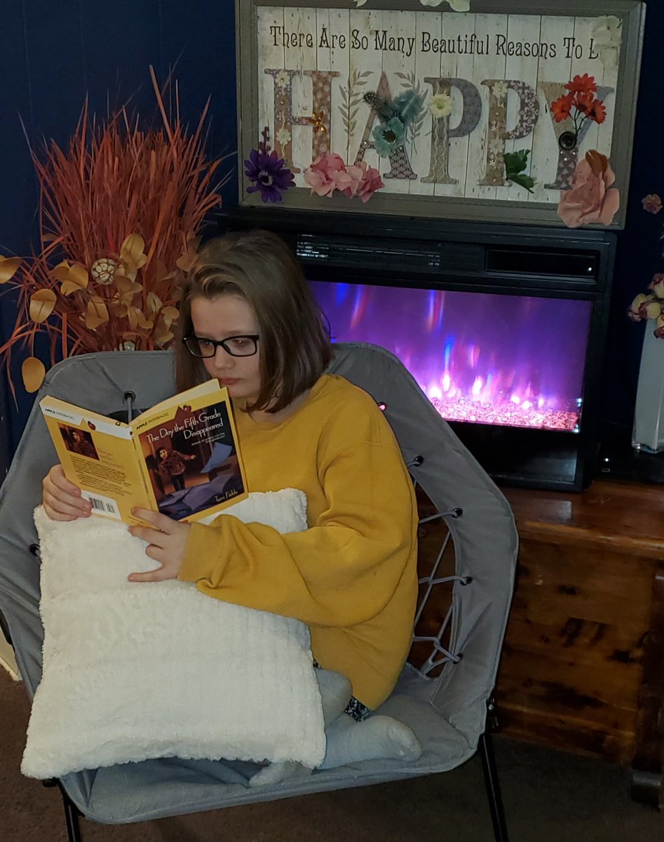 #fifthgradersread #TallmadgeElementary