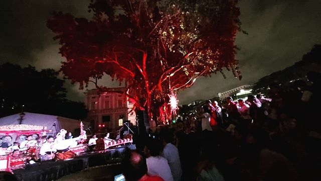 kairin's tweet image. #Gamelan under the #BurningTree ift.tt/2ZzLbXM