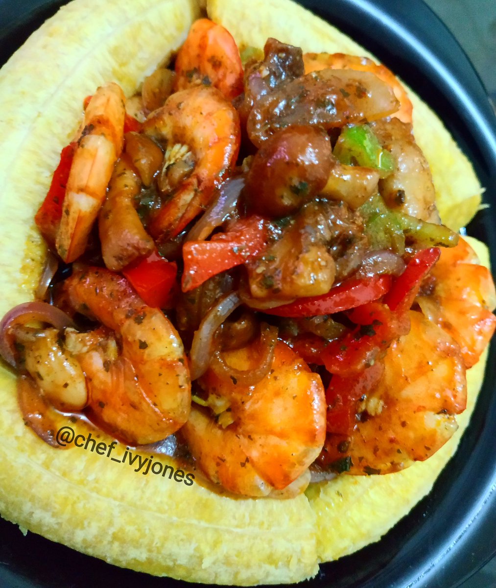 CIvyjones's tweet photo. Unripe Plantain and Mushroom Sauce garnish with Shrimp 👌
Lunch was lit 😋
#amazingcombo #civyjones https://t.co/IMryBrKRum