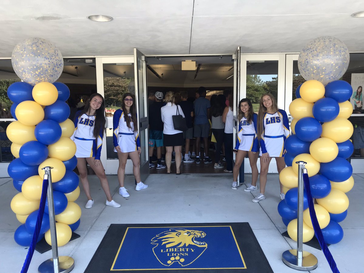 New Student orientation happening now! We’re so happy to see you.