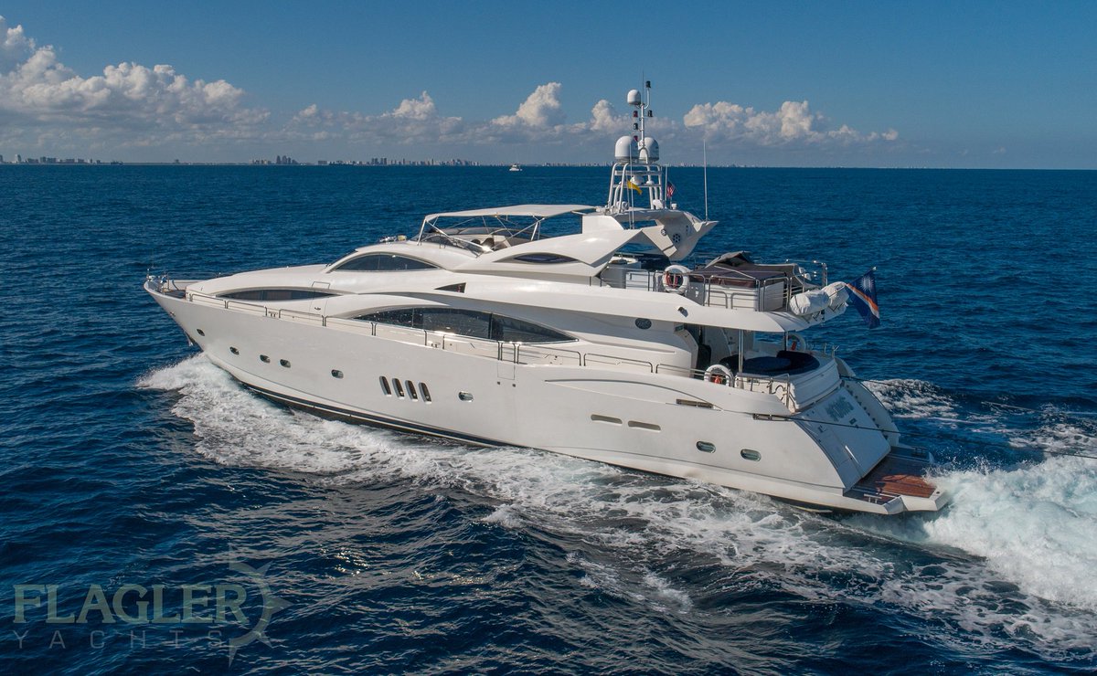 FlaglerYachts's tweet photo. Have another look at the best equipped 105 Sunseeker Motor Yacht, she will be available for #Charter very soon! https://t.co/qvAOhnlI2J  #Sunseeker #Yachts #MotorYacht #Updated #Video #Luxury #Tender https://t.co/ZJBzjP53HW