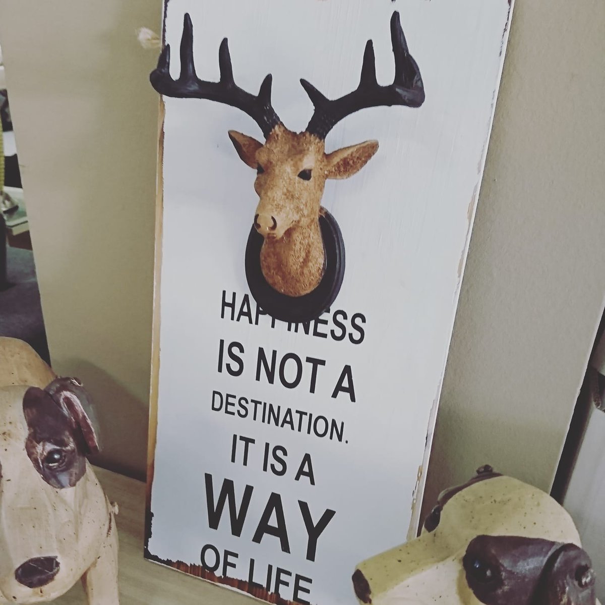 #happinessisnotadestinationitisawayoflife 💫Decora tus espacios💫... #casaslindas #cartel #cartelesdecorativos #homedecor #decohome #decohogar #decohouse #diseñosinteriores #interiordesign #decoracion #decoration #hogar #home #instadecor #decoratethewalls #4home #teuladamoraira