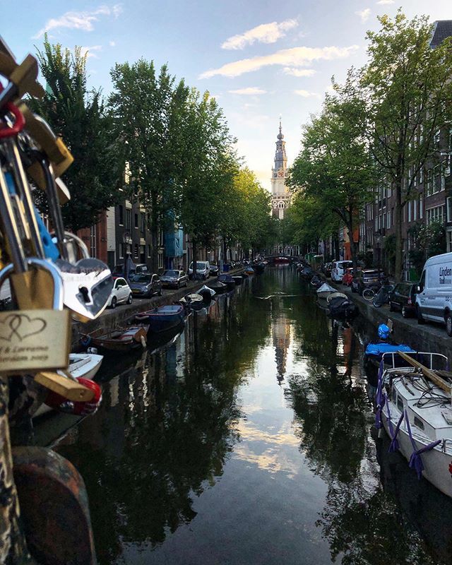 Super fun running tour with @tourist_run_amsterdam this morning. If you’re in Amsterdam, I highly recommend! #runningTour ift.tt/2Pmyq30