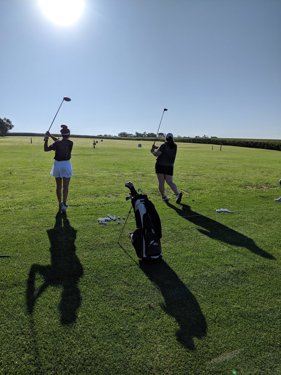 NWU_WGolf's tweet photo. First tournament of the year! Yip Yip! https://t.co/PMtoDmRDVu