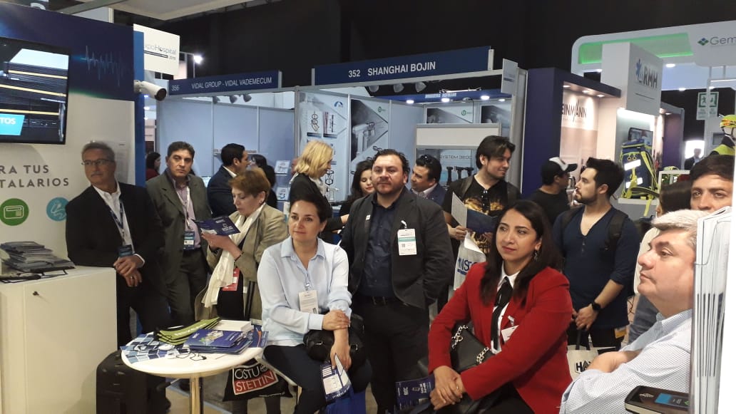 ISTC_Corp's tweet photo. Un poco más de lo que hemos vivido en #ExpoHospital2019 y seguimos! Aun tienes tiempo de visitarnos en el stand 346 en Espacio Riesco, Santiago de Chile, para conocer más acerca de nuestros productos y soluciones! No te pierdas nuestra rifa hoy de un IPad Mini. #DeFeriaConISTC https://t.co/zfyUv5xysS