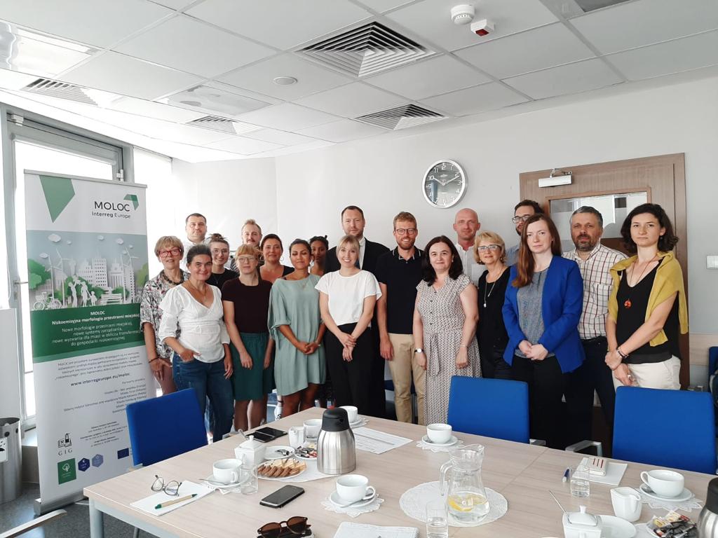 MOLOC_Project's tweet photo. Closing of @MOLOC_Project project meeting hosted by #gig and @umkatowice. 4 months left till action plans delivery! Thank you Mr Mariusz Skiba for your support. @twitorinoEU @suceava @lillefrance @energycities @hamburg_de https://t.co/yezzDEebMP
