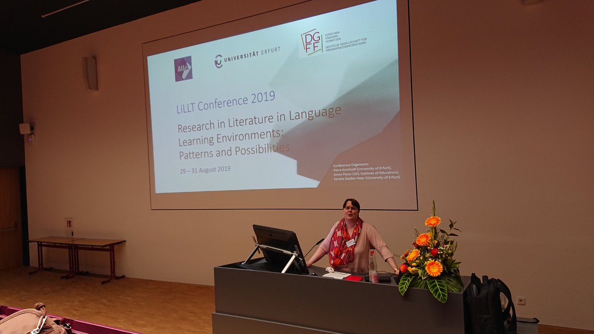 Emilia Luukka Dean Gila Schauer Right And Prof Petra Kirchhoff Left Welcoming Participants To The Inaugural Lillt19 Conference In Erfurt Linguistikef Unierfurt T Co Rrtj2duw9s
