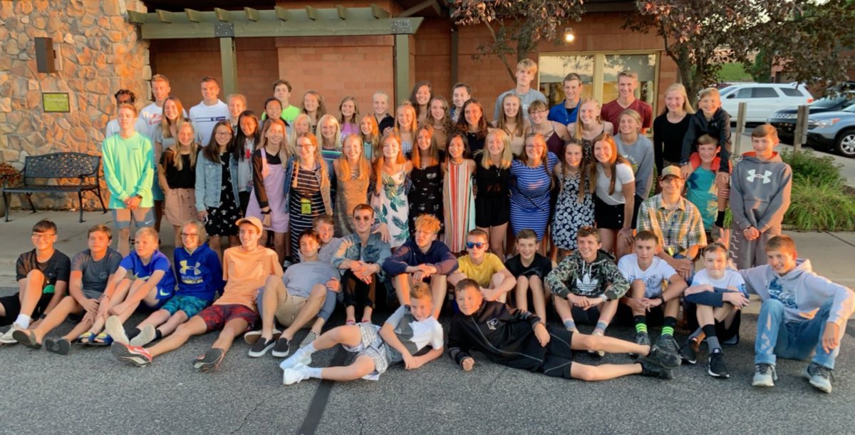 perhamcc's tweet photo. This group today is competing at the #stolaf #showcase in Northfield, MN!!
40 teams!!! @PerhamWDCSports @YellowjacketAD @Lakes995sports #perhamxc https://t.co/trqZj61c2c