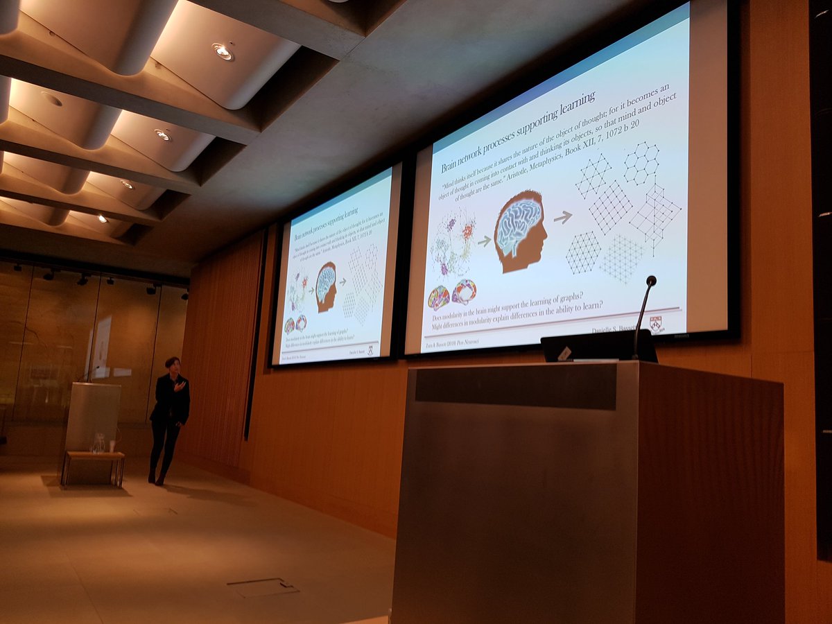 Fantastic keynote by <a href="/DaniSBassett/">Dani S. Bassett</a> on networks thinking themselves #CNDay2019