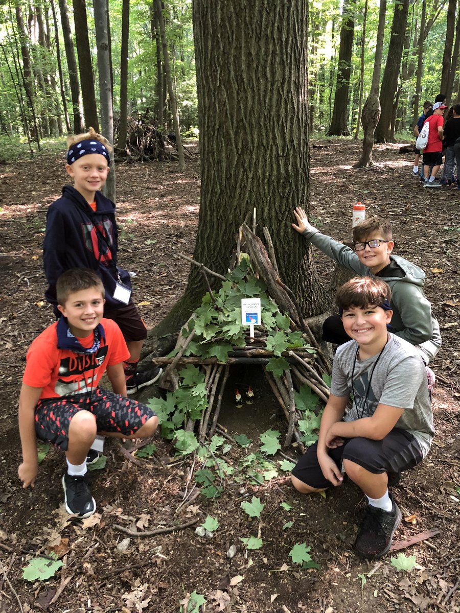 MsVinborgMMS's tweet photo. This group was awarded the Sturdiest Design for their gnome home! #mmsdream #campficth2019 https://t.co/seo1Nimd5w