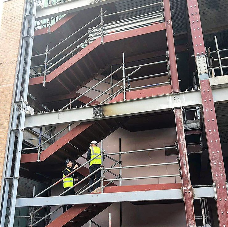 Workspacedb's tweet photo. Progress at our site Glasshouse, Alderley Park - the staircase installation is going well 🙌 
#makespacework #alderleypark #workspacedesignandbuild #officerefurbishment #officedesign #constructionmanchester https://t.co/pjt7ZfQALZ