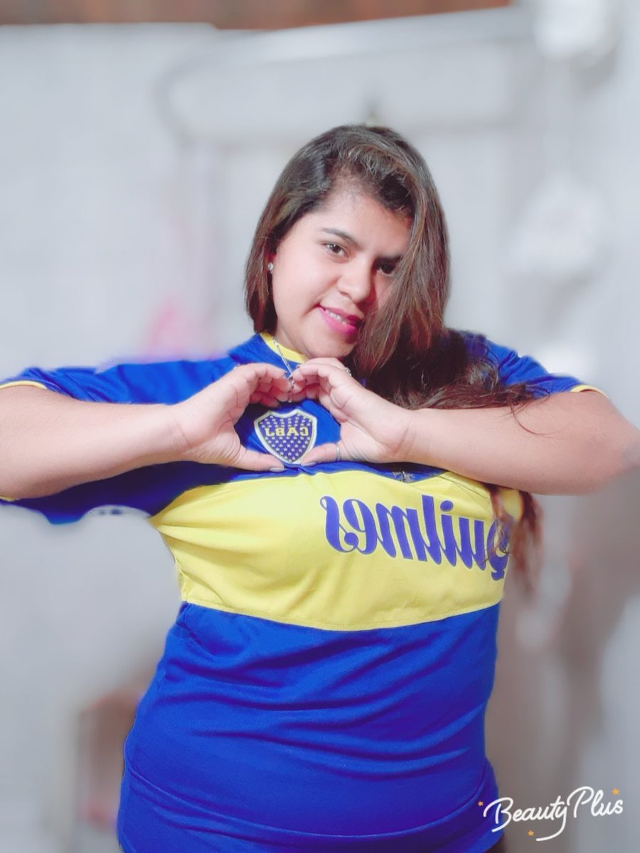 Barrera_Anitha's tweet photo. 💙💛💙 https://t.co/dKP00srtXv