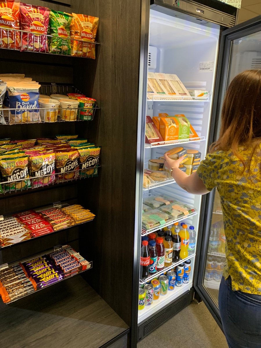 LiquidCulture1's tweet image. #TrueMarkets gives you the choice to have anything, whether it be a drink and a sandwich from the fridge or a porridge or cereal bar from the shelf. And when installed with a True Brew #CoffeeMachine, you really do have a one-stop shop #RefreshmentService. ☕️🥙 

#VendingMachines