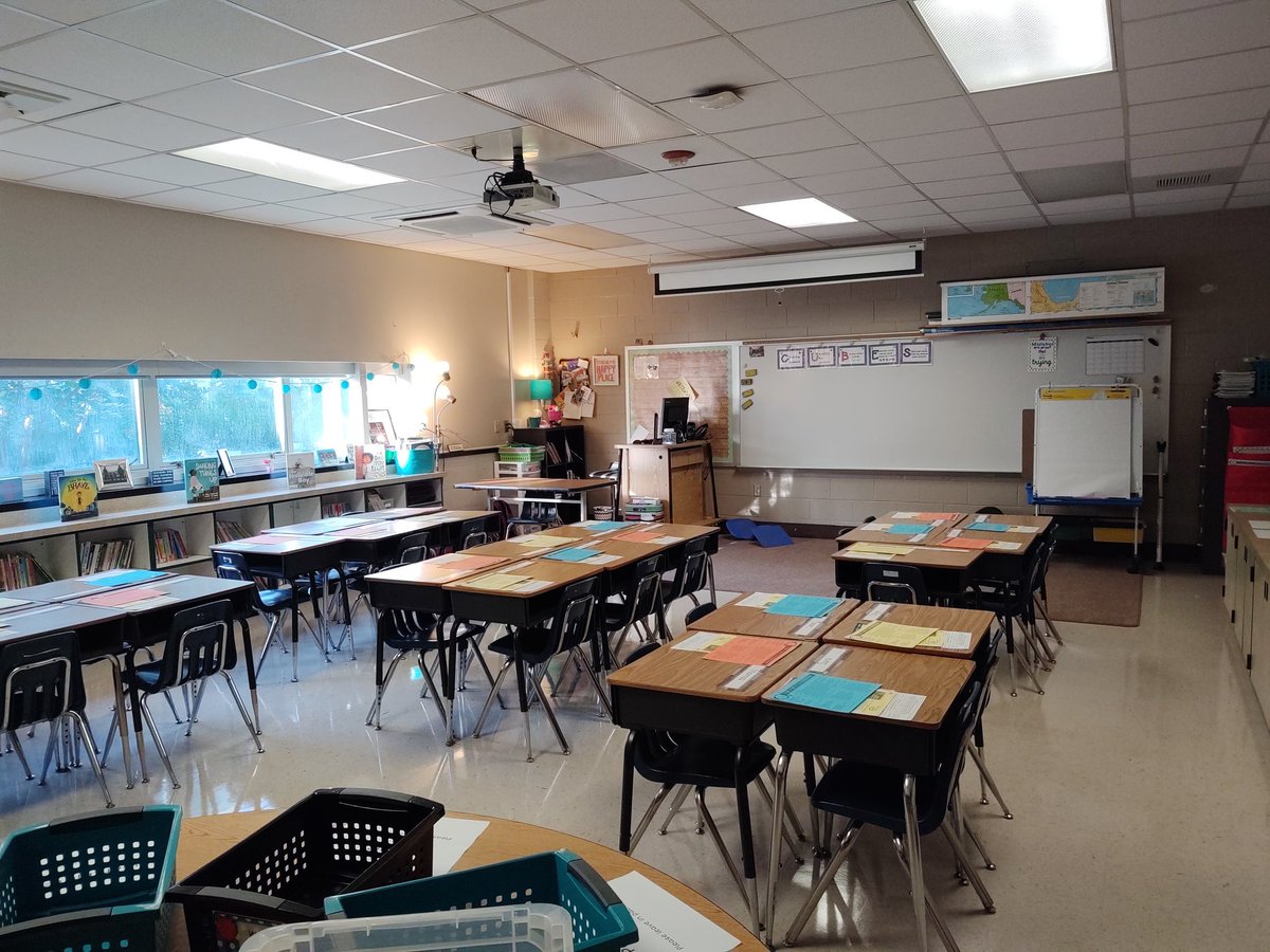 MsKramersClass's tweet photo. Excited to meet my new friends this morning! See you soon! https://t.co/yKEHsJcYkq