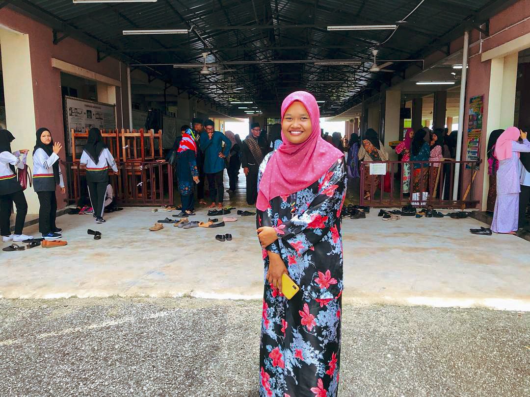 izzatulafiza's tweet photo. Hidup ni tak selalu indah sebab tu hang pandai-pandai lah
' memperindahkan 'sendiri๐ .
#merdeka2k19 https://t.co/XmV3Hgsgb5