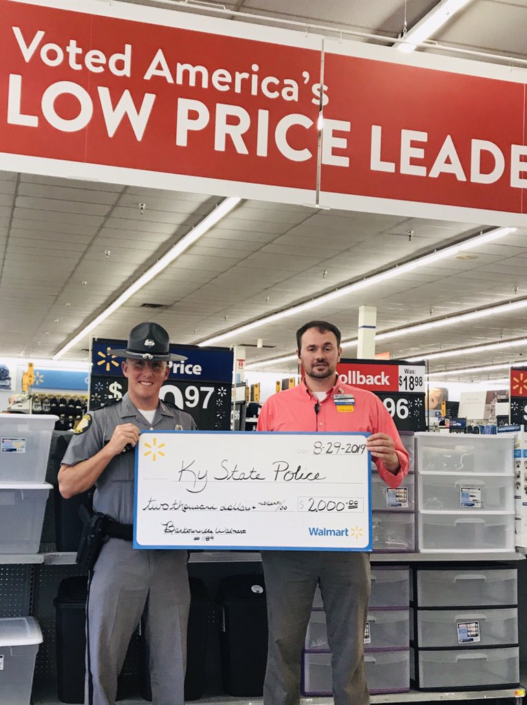 TprJacobs's tweet photo. Thank you Jessee Cook Store Manager at Barbourville @Walmart for always supporting @kystatepolice Post 10 Harlan with our Shop With A Trooper event.
#Shopwithatrooper
#allaboutthekids https://t.co/10tBwVcpkG