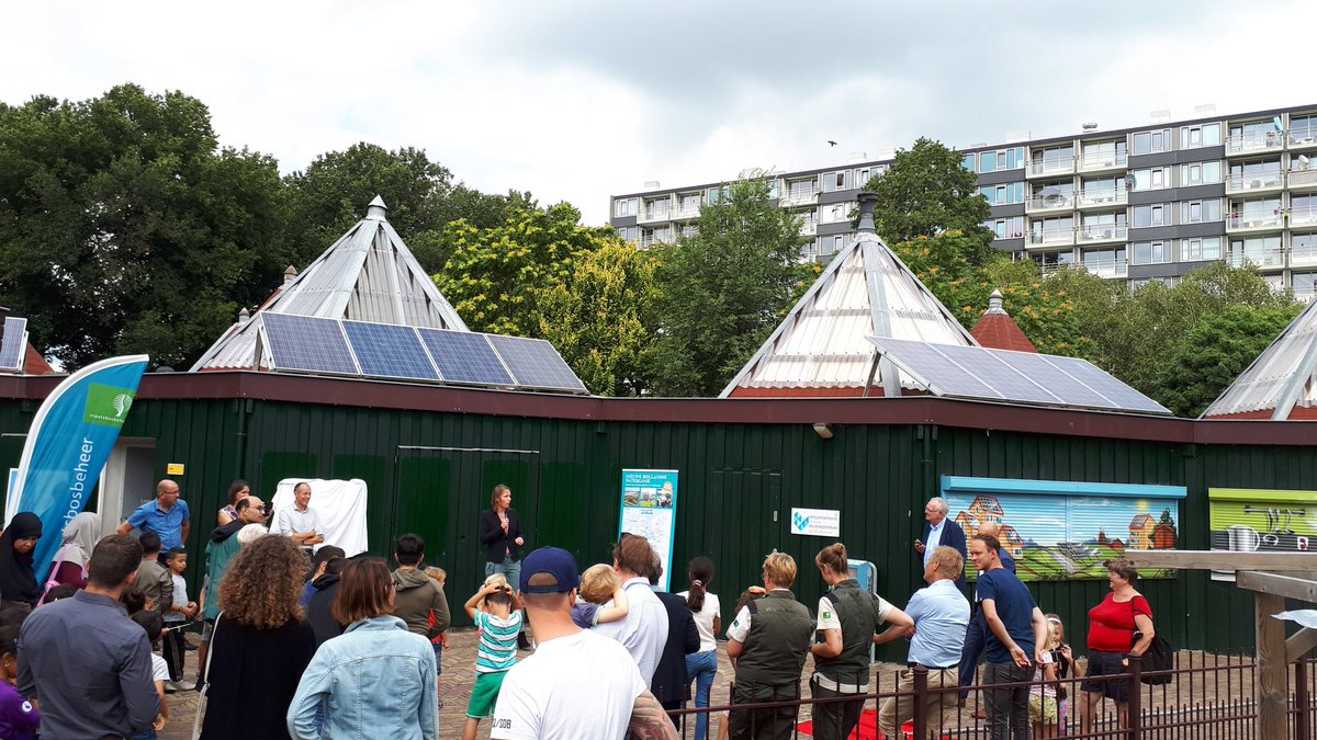Opening van de #gageltocht met #challengekaart zo loop je vanaf Stadsboerderij #Gagelsteede in hartje #Overvecht zo het #Gagelbos van <a href="/staatsbosbeheer/">Staatsbosbeheer</a>. Zo verbinden we stad en platteland! @030Natuurlijk <a href="/WBOVervecht/">Wijkbureau Overvecht</a> <a href="/ProvUtrecht/">Provincie Utrecht</a> <a href="/Waterlinie_NHW/">Nieuwe Hollandse Waterlinie</a>