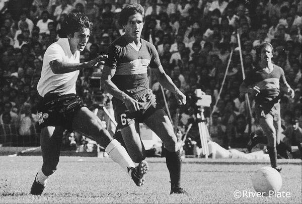 RiverPlate's tweet photo. 🎂 Goleador de lujo, entrenador inolvidable y símbolo eterno del Más Grande, hoy cumple 60 años un ídolo de la casa 🔝

¡Felicidades, @ramondiaz9dt! 👏🏼 https://t.co/fxHYRjd2TS