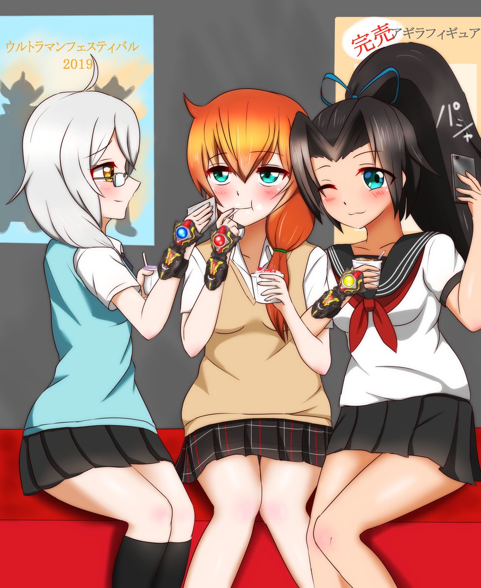 奈月闘夏 ウルフェスで感化されて描いた怪獣娘のイラストはこの三つか でもまだまだネタはあるし描けそうかな 怪獣娘 ウルトラ怪獣擬人化計画